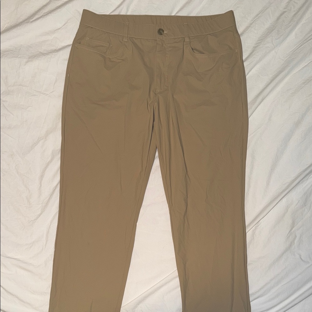 Callaway Men's Tan Golf Pants size 38x32